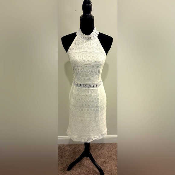 White Lace Lined Button Halter Neck Dress - Size Large - Picture 2 of 4